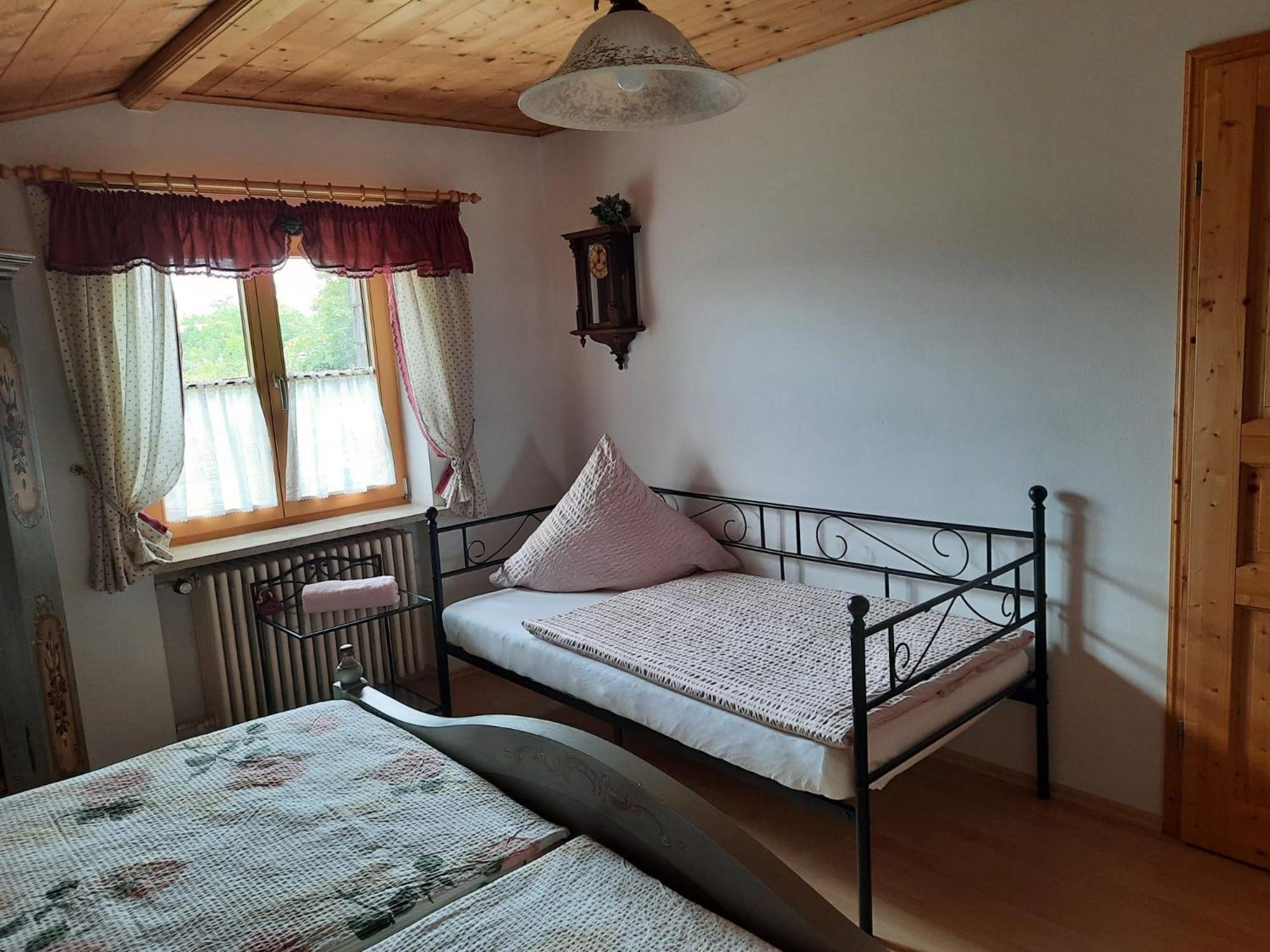 Ferienwohnung Am Wirtshof Siegsdorf Exterior photo